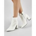 Hollie Pointed Toe Ankle Boots Croc, White