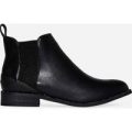 Diaz Studded Detail Chelsea Boot In Black Faux Leather, Black